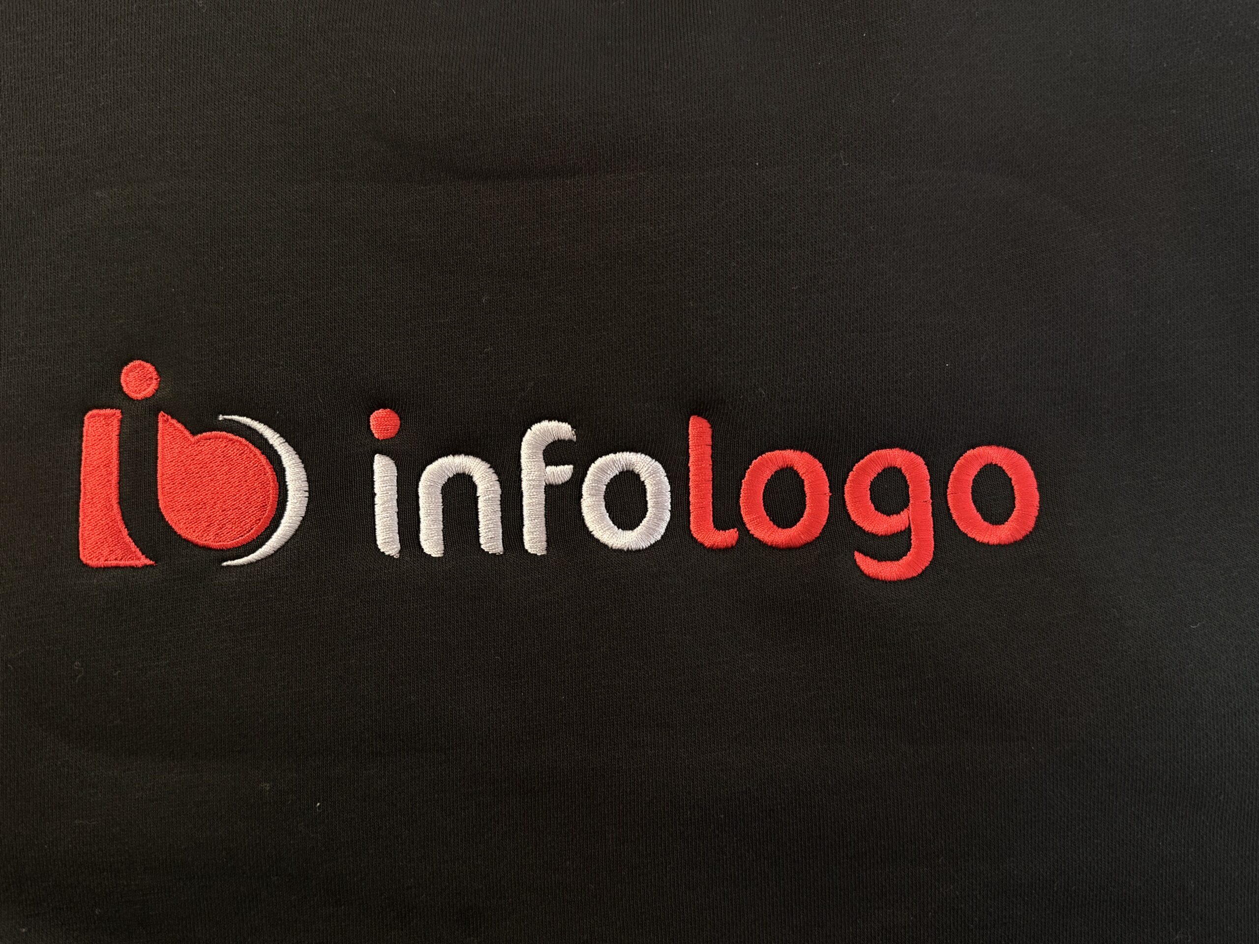 Broderie Infologo Scaled