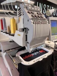 machine broderie infologo 4